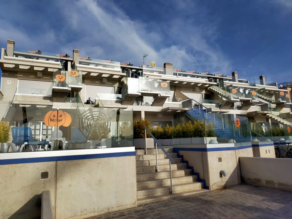 77ff3855 5483 4724 93d8 4696b93983e3 1