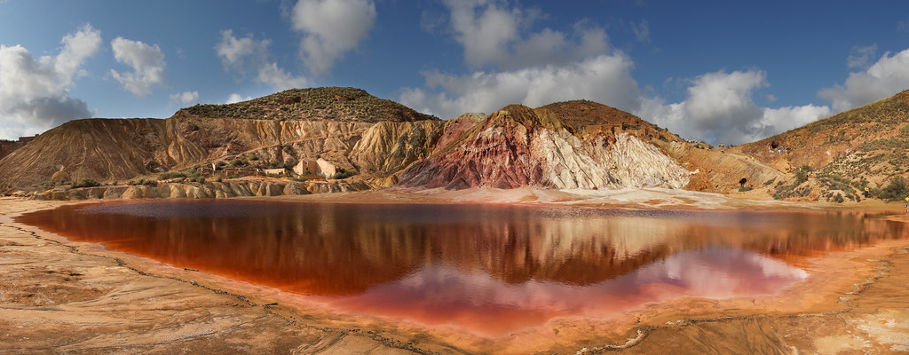 Mazarrón, Destino Imprescindible Según National Geographic: Vívelo con Apartamentos Buendía 4 minas